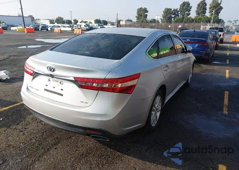 2014 Toyota Avalon Xle z USA, uszkodzony, nr VIN 4T1BK1EB0EU108567